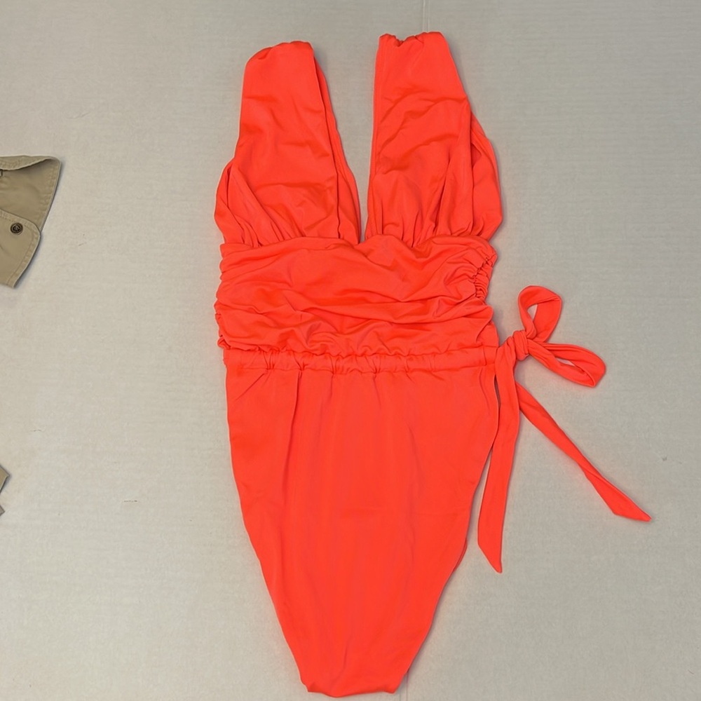 HAH HOT AS HELL + FREE PEOPLE CUT TO THE CHASE ONE PIECE SWIMSUIT MEDIUM - Picture 7 of 16